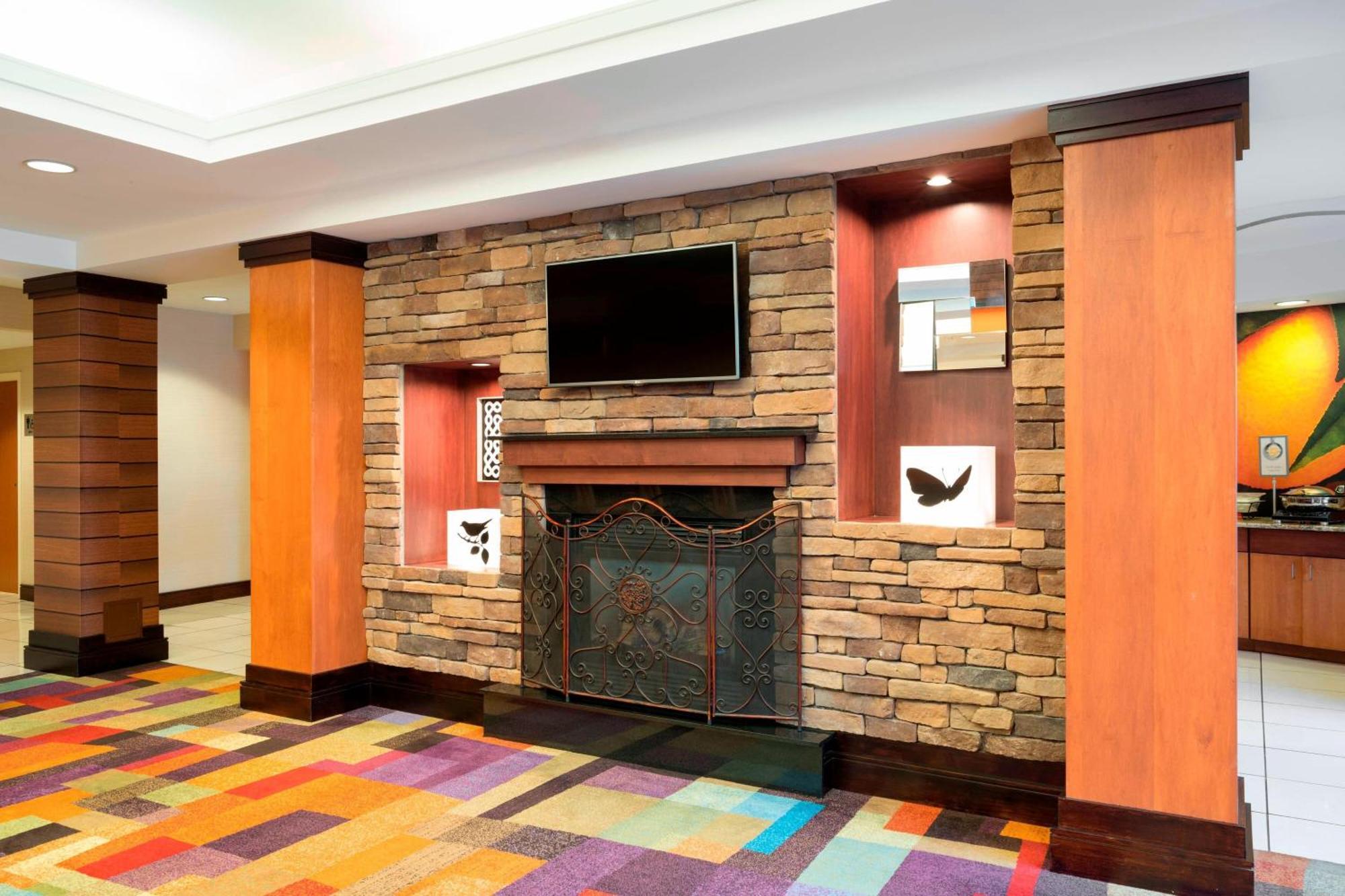 Fairfield Inn & Suites By Marriott State College Buitenkant foto