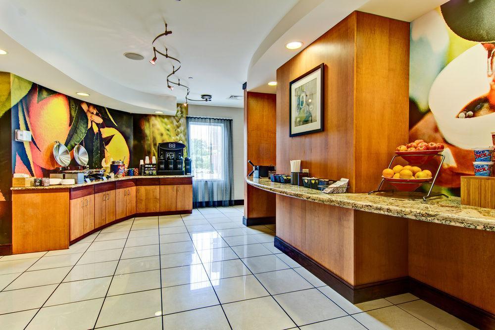 Fairfield Inn & Suites By Marriott State College Buitenkant foto