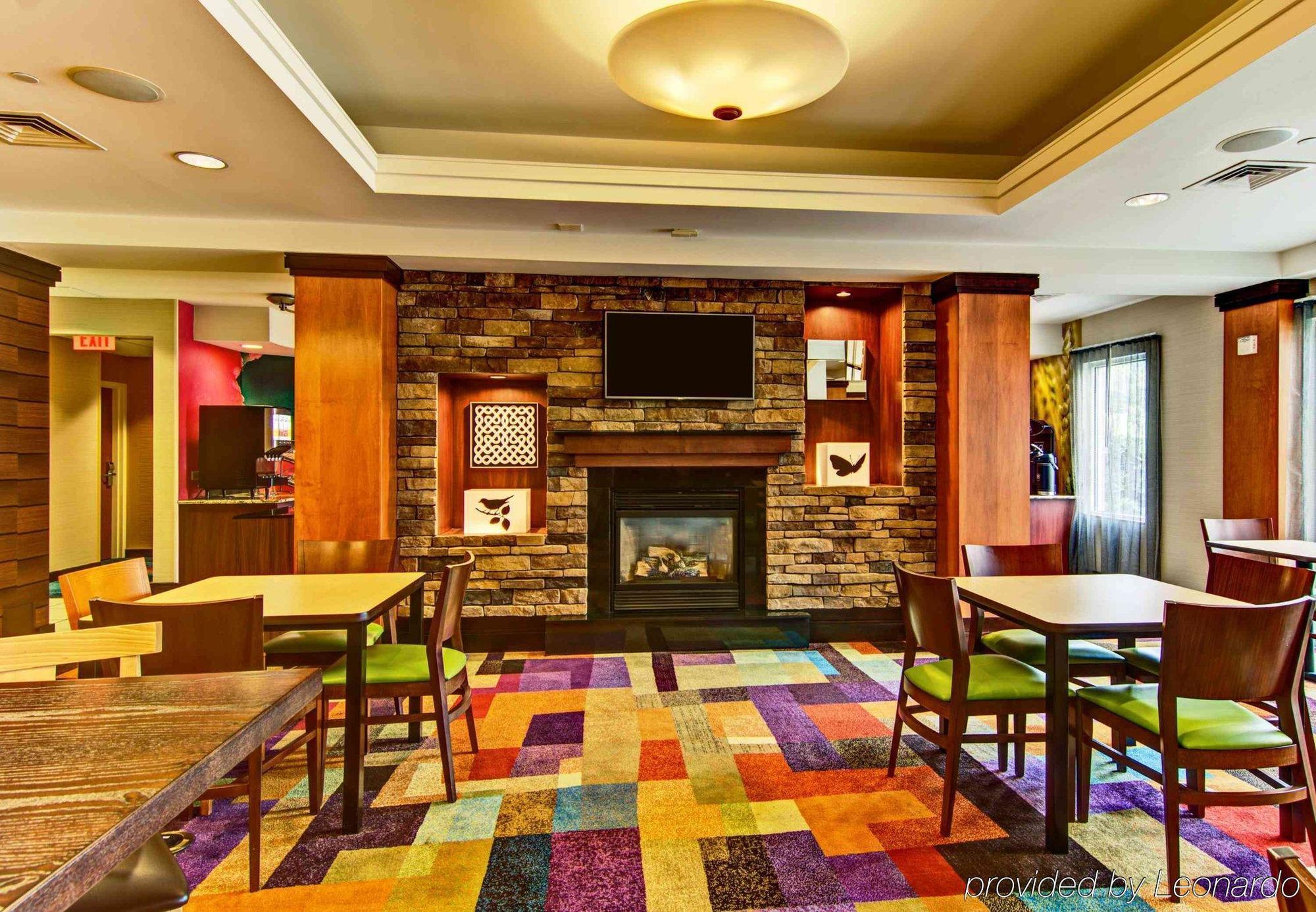 Fairfield Inn & Suites By Marriott State College Buitenkant foto