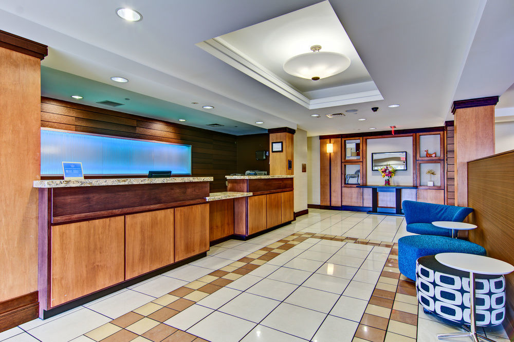 Fairfield Inn & Suites By Marriott State College Buitenkant foto