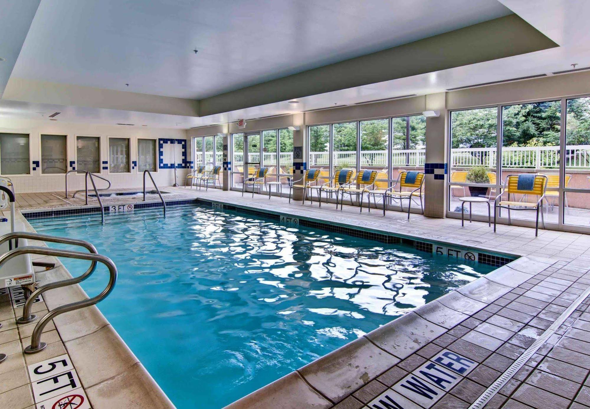 Fairfield Inn & Suites By Marriott State College Buitenkant foto