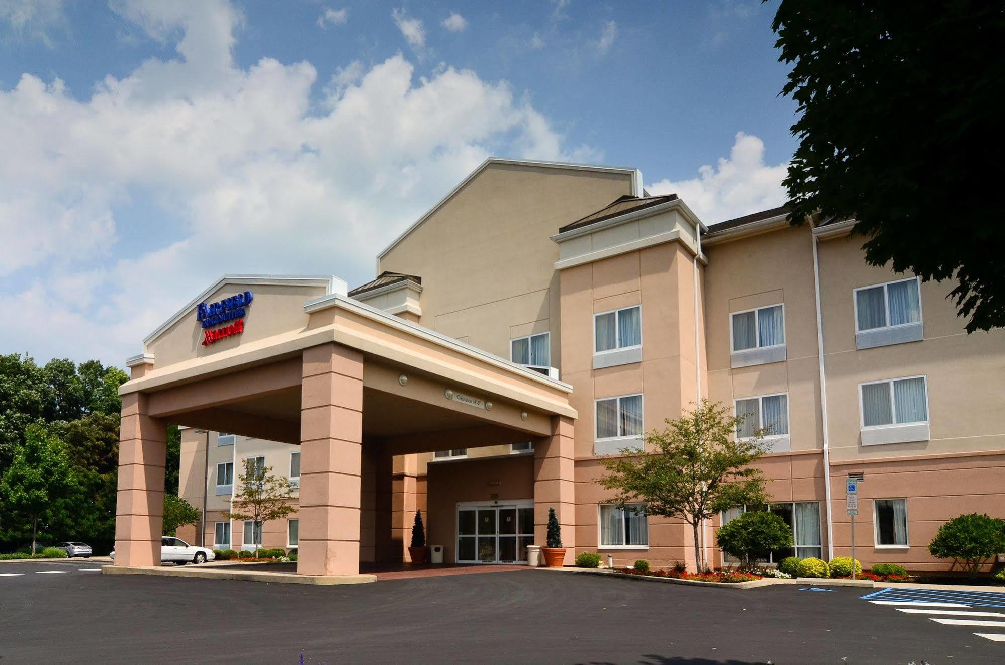 Fairfield Inn & Suites By Marriott State College Buitenkant foto