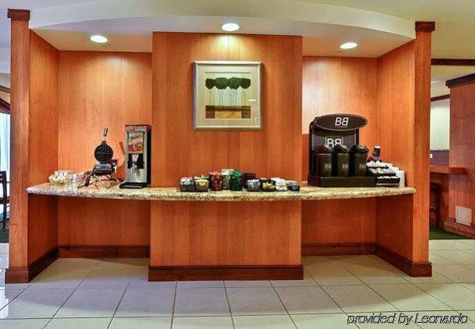 Fairfield Inn & Suites By Marriott State College Buitenkant foto